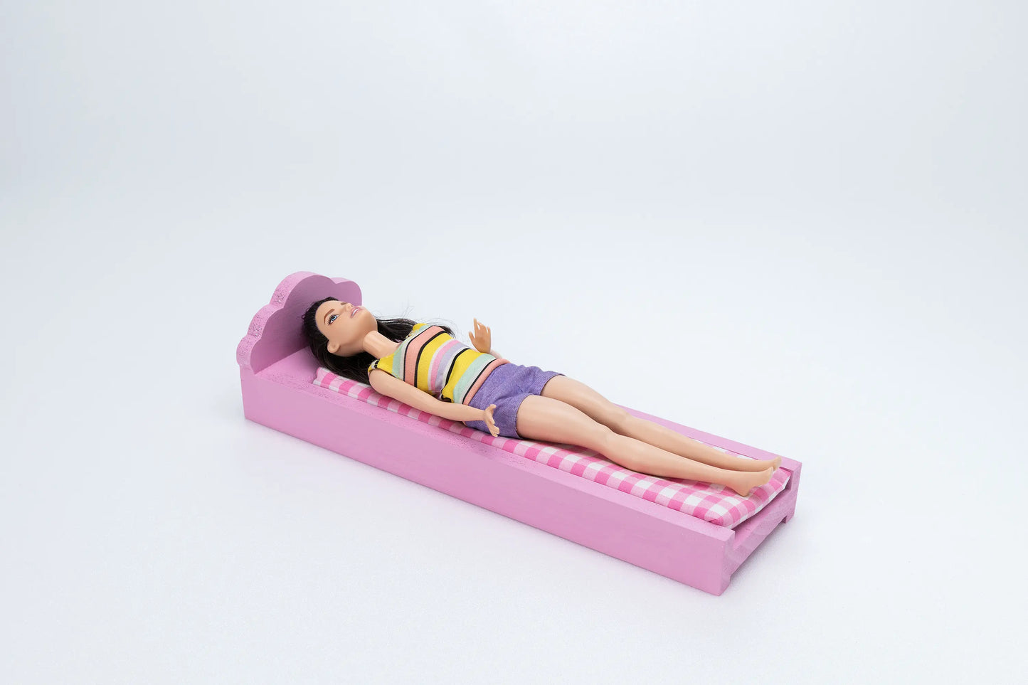 Wooden Barbie furniture - Sweet Single bed - Pink