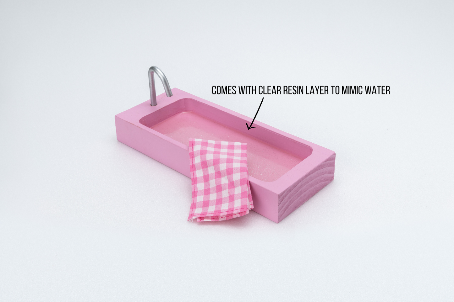 Wooden Barbie furniture - Bathtub with real looking "water"